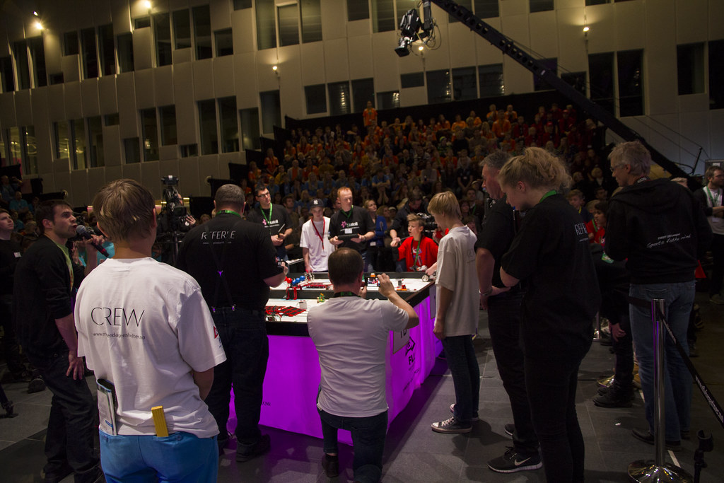 fll 77