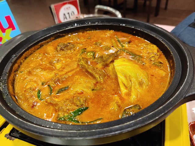 Curry Fish Pot