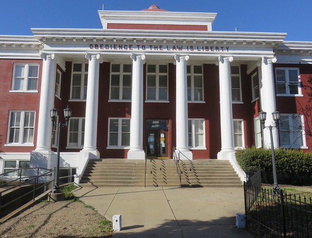 Crittenden County Courthouse (Marion, Arkansas)