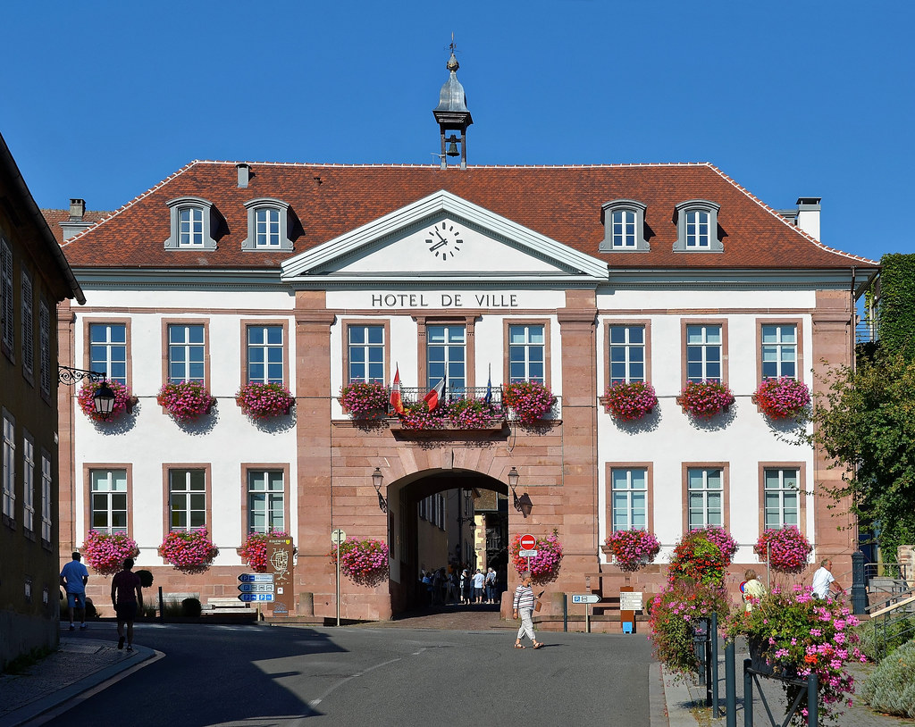 Riquewihr (Haut-Rhin) - Hôtel de ville de 1809 | Riquewihr (… | Flickr