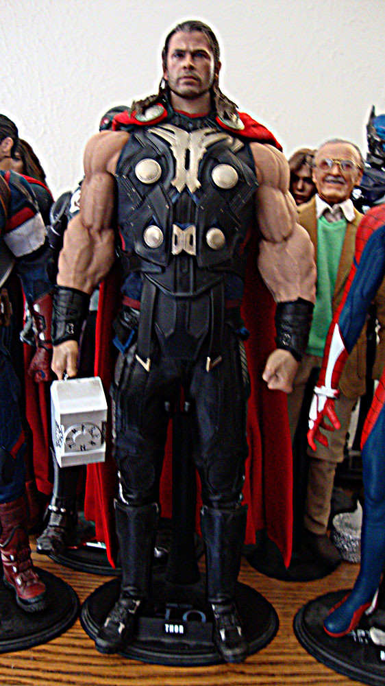 Hot Toys Avengers: The Mighty THOR! Custom by AFM 51194144953_d82b3af308_b