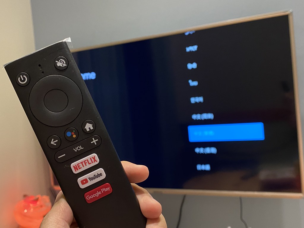 2022 4K Dynalink電視盒推薦！正版Netflix追劇超方便，遙控器有快捷鍵、Ok Google智慧語音更便捷了 @秤秤樂遊遊