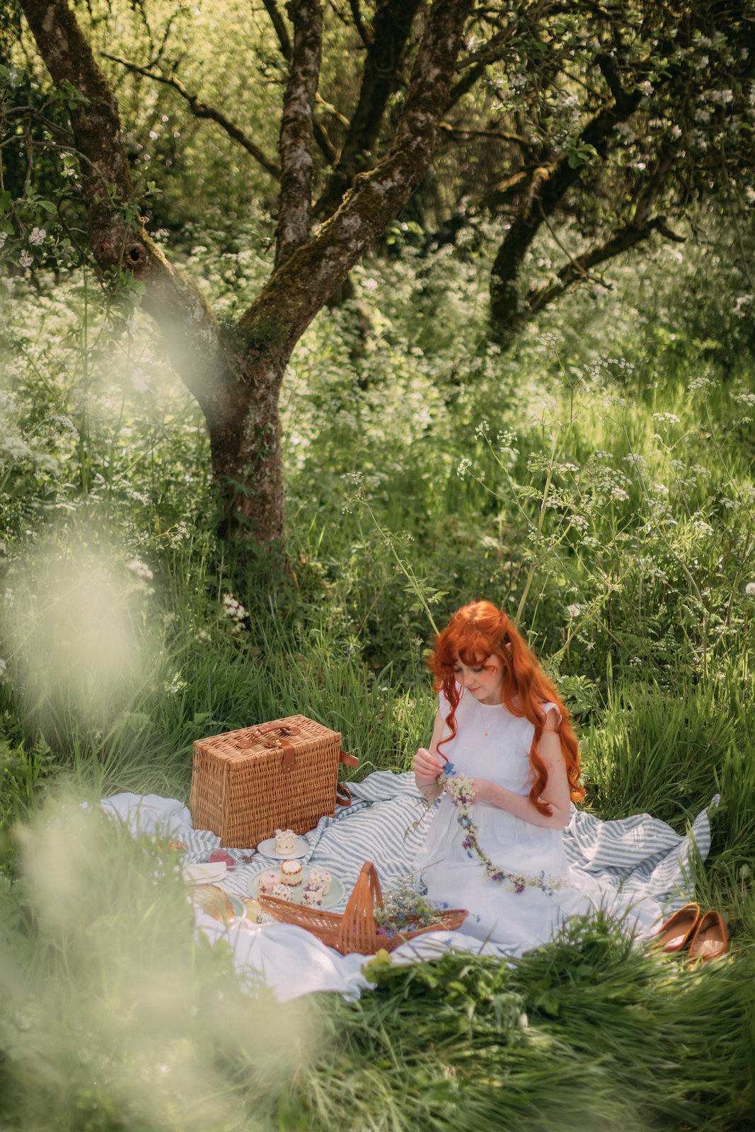 spring hobbit,hobbithearted, cottagecore, cottagecore dress, cottagefairy, fairycore, magic linen, folk fashion, picnic, spring picnic, linen picnic