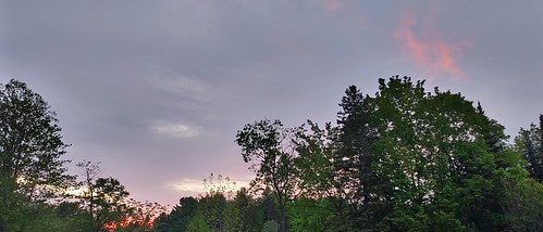 IMG_20210525_202627_hdr by squishchin, sunsetsunset