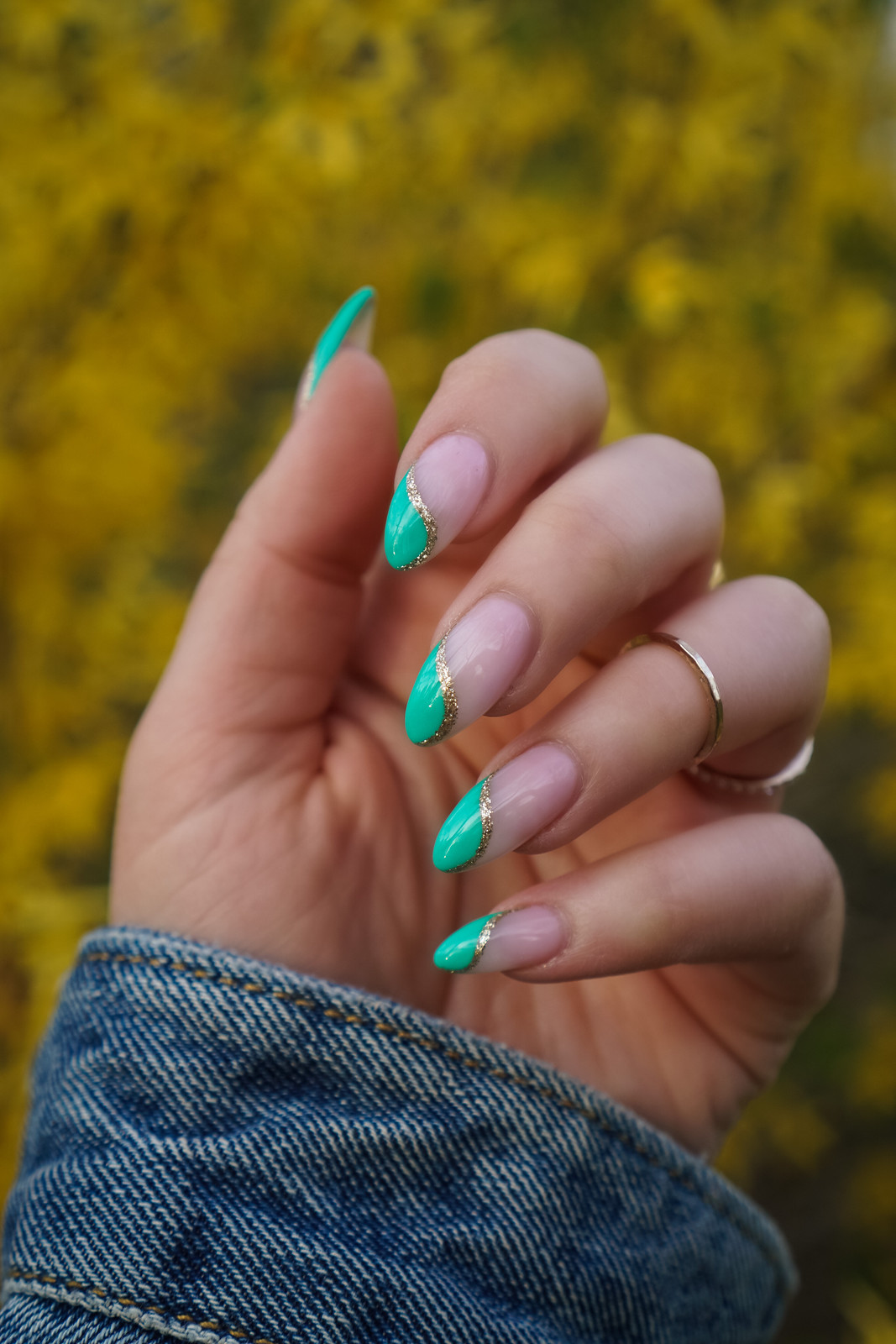 Manicure of the Month: Green Summer Nails | Green Manicure | Colored French Manicure | Acrylic Nails | Almond Nails | Cute Summer Nails | Fun Summer Nails | Spring Nail Ideas 