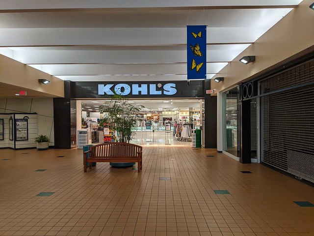Kohl's (East Brook Mall)