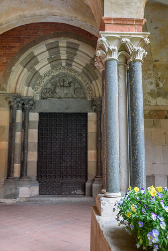 Vercelli - Basilica di Sant'Andrea - Chiostro