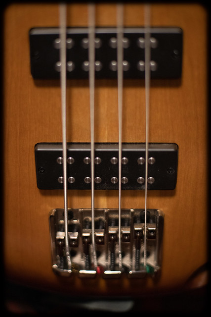 Ibanez SR370E NNB Bass Guitar