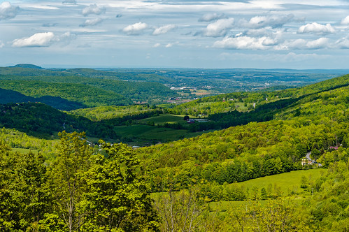 landscape sweeping vista overlook valley beauty color green summit schohariecounty outdoor capitalregion newyork pentax pentaxart kp kmount hdpentaxda1685mmlens