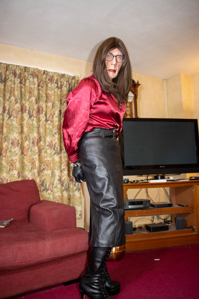 IMG_4173 | Leather is Best | Davina Jane Williams | Flickr