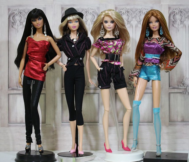 Barbie Fashion Models