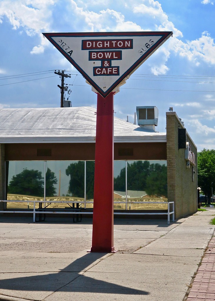 Dighton Bowl & Cafe, Dighton, KS