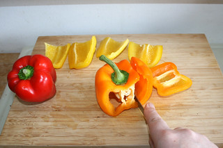 05 - Decore bell peppers / Paprika entkernen
