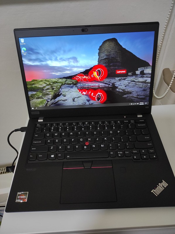 ThinkPad X13 AMD Outboxed