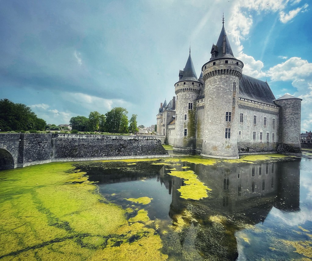Château de Sully sur Loire
