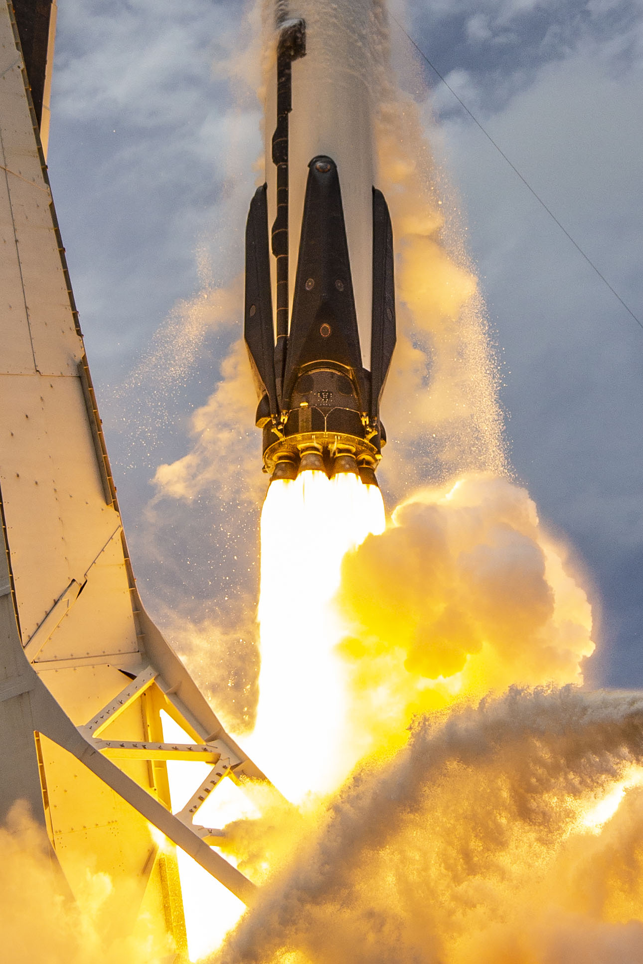 Falcon 9 CRS-22 & IROSA