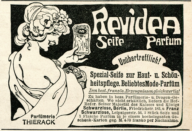 Werbeanzeige für Kosmetikprodukte der Marke Revidea