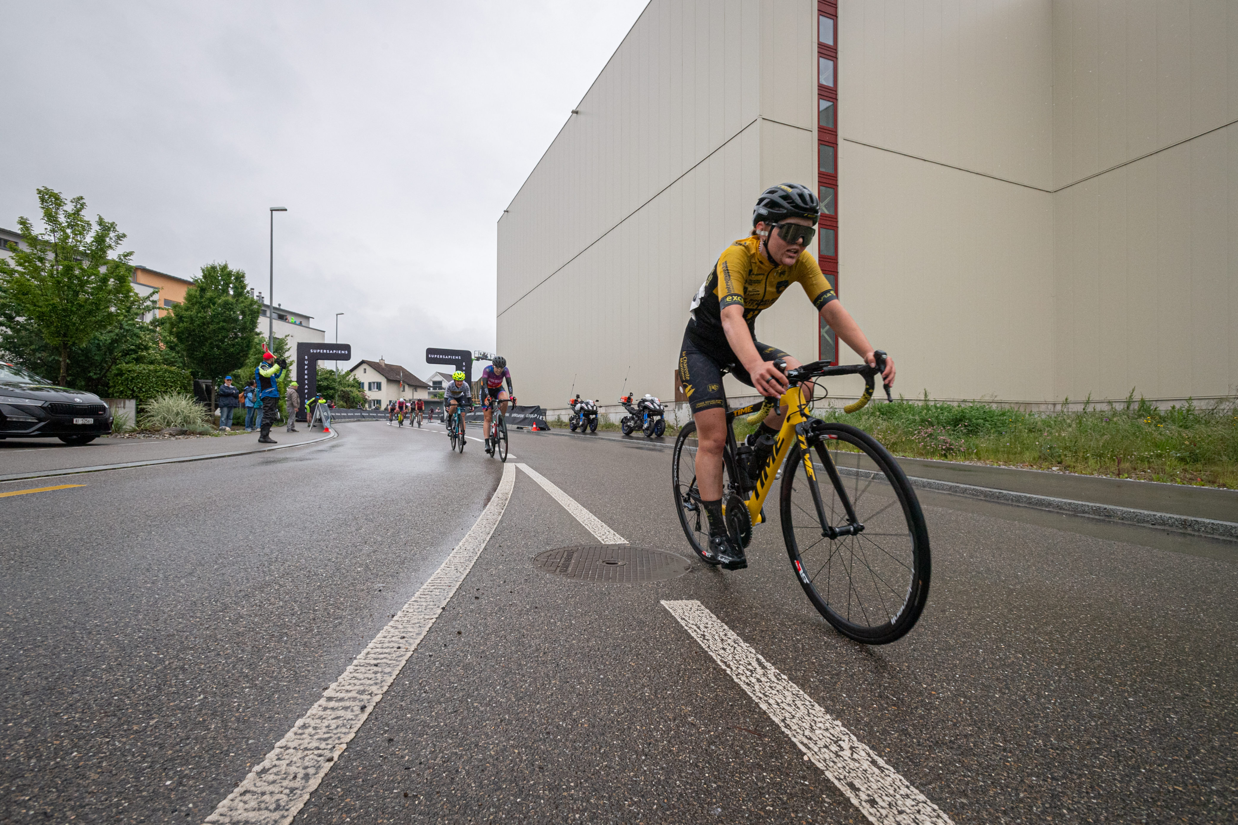 Tour de Suisse Women 2st stage: Frauenfeld > Frauenfeld
