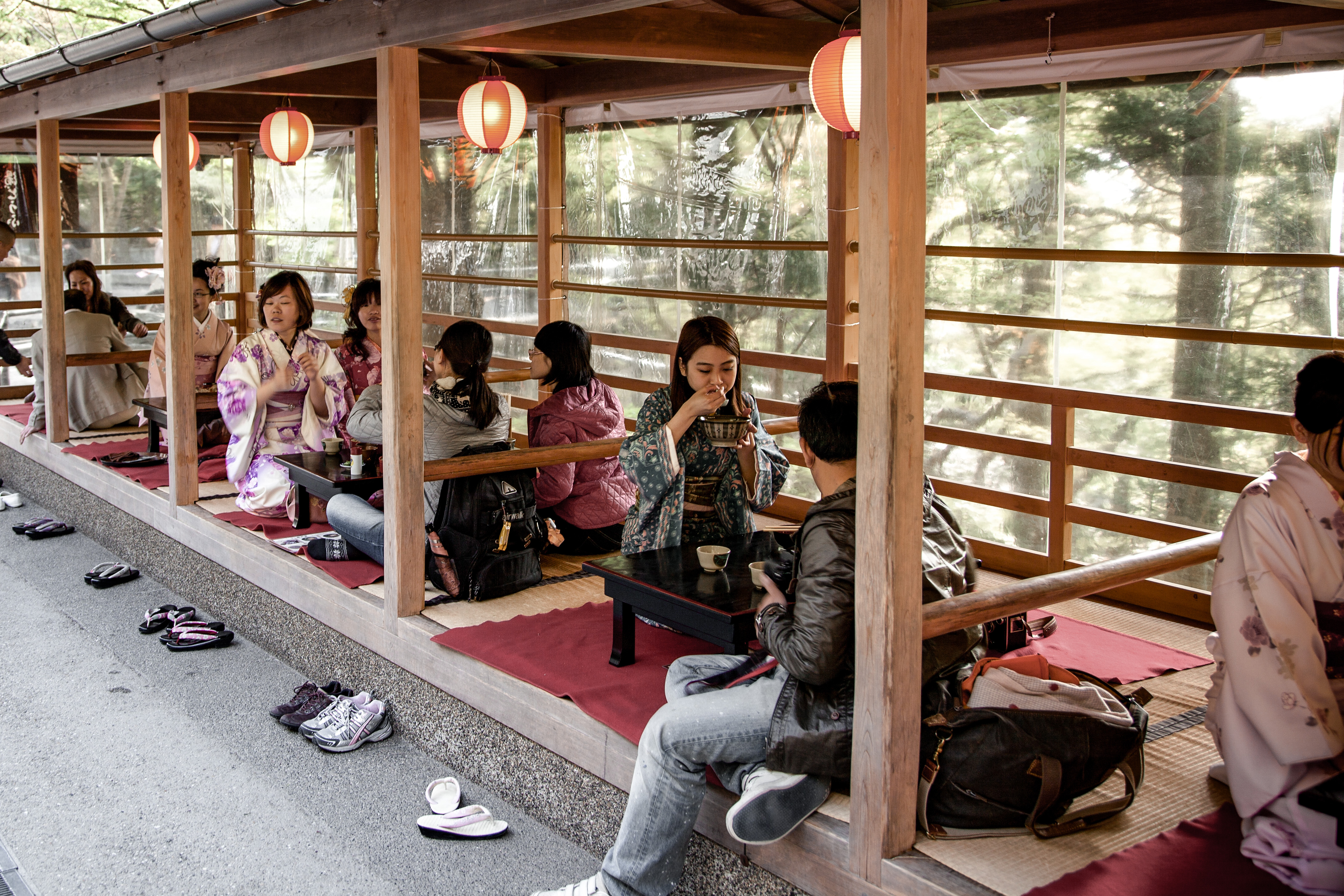 Eating area - Kiyomizu-dera