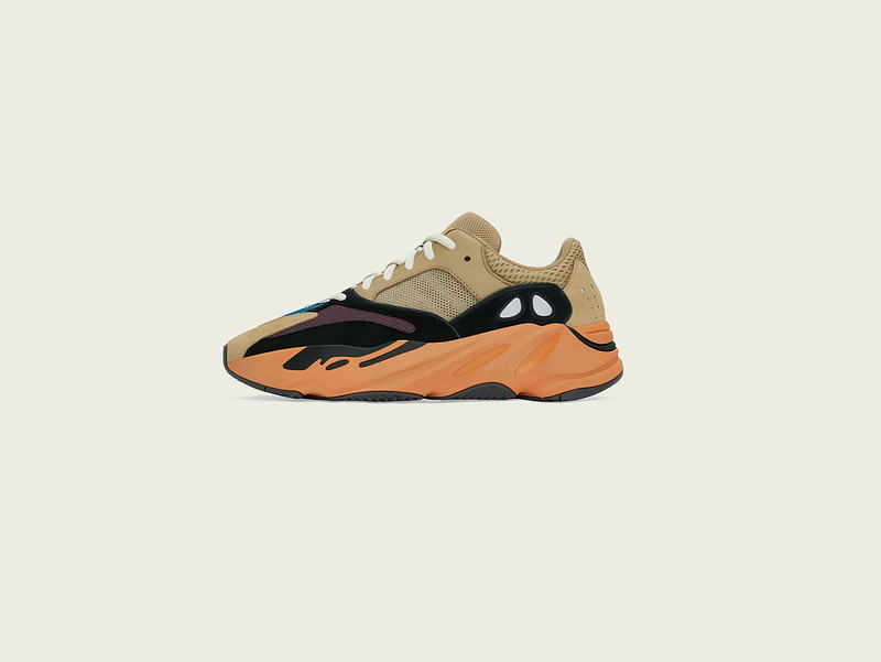 YEEZY_BOOST_700_ENFLAME_AMBER_Left_PR72_2500x1878