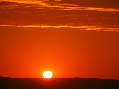 orange sun rise dawn morning sunrise cloud outside bring fileybrigg filey yorkshire northyorkshire coast
