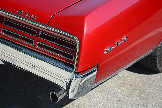 Pipe Dreams - 67 Pontiac GTO Detail