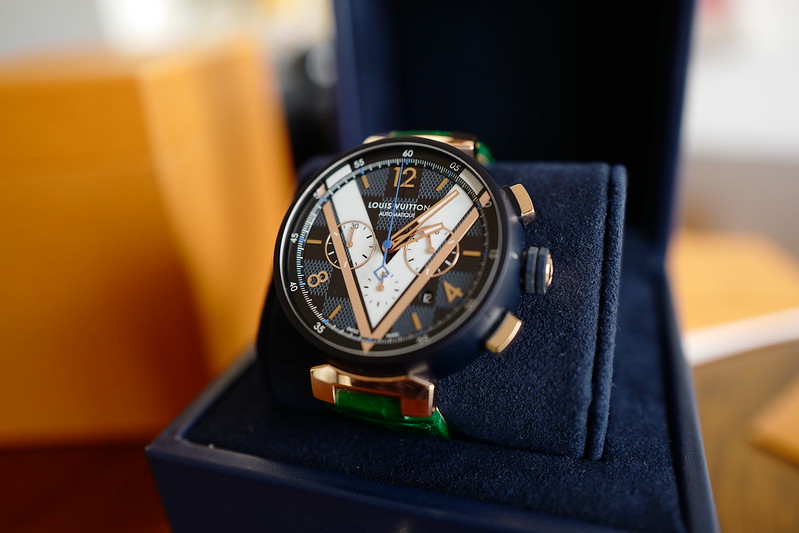 ルイ・ヴィトンの腕時計「タンブール ダミエ コバルトV クロノグラフ46 