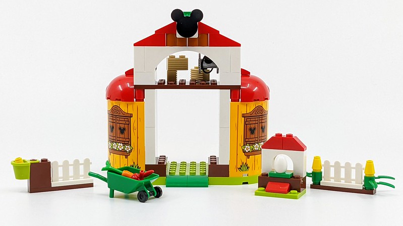 10775: Mickey Mouse & Donald Duck's Farm Set Review