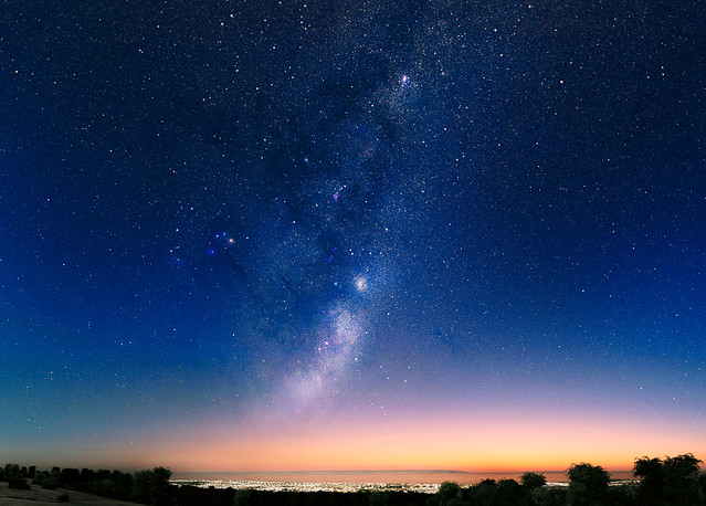 Milky way rising in Punta Arenas, Chile  : )
