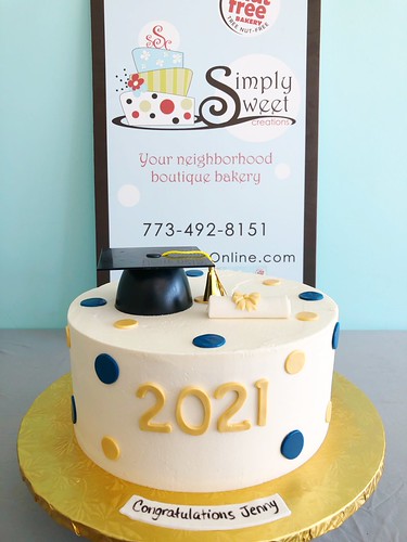 Graduation Cake | by Simply Sweet Creations