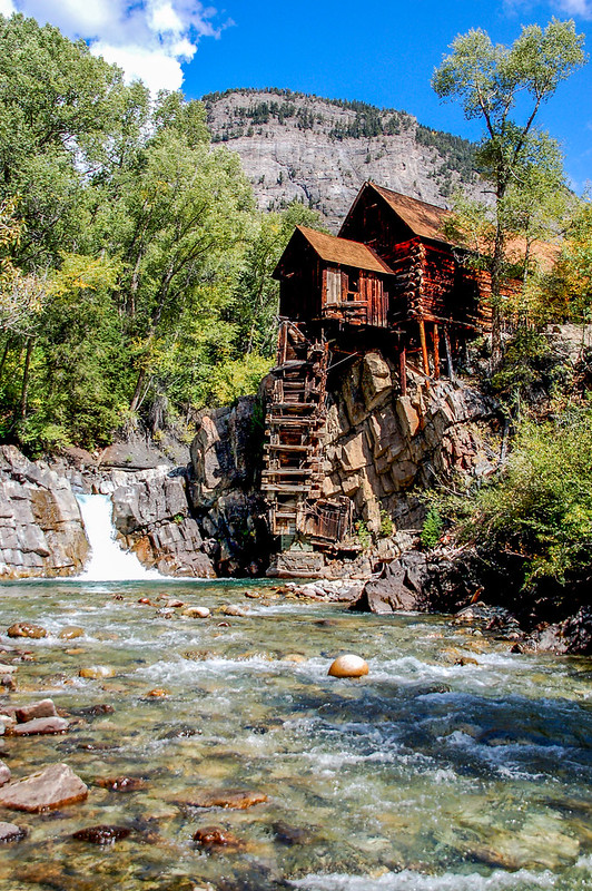 Old power plant of Crystal Mill 44