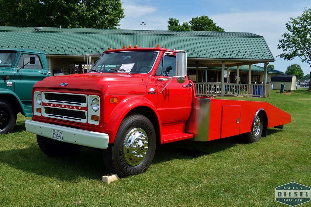 Chevy Ramp Truck | Seen at the 2021 ATHS National Show in Ha… | Flickr