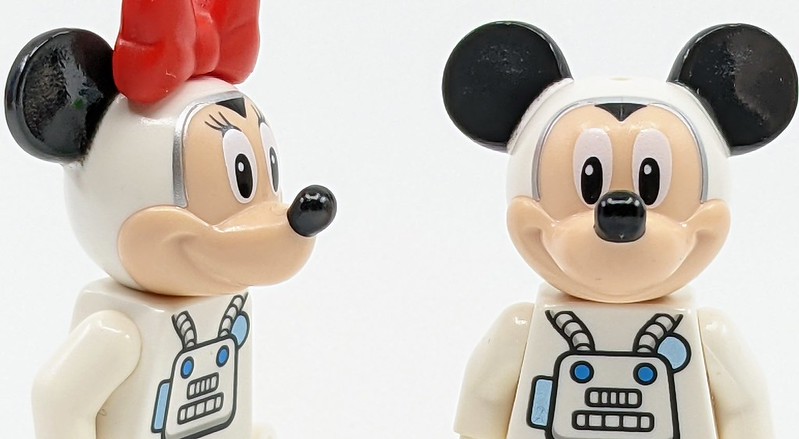 10774: Mickey Mouse & Minnie Mouse's Space Rocket Review