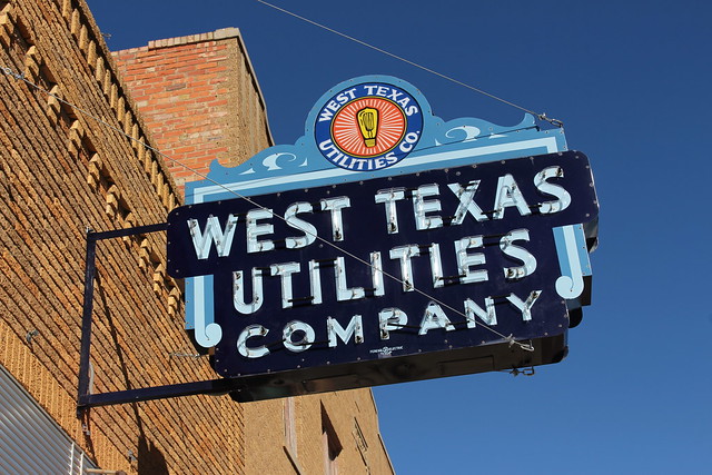 West Texas Utilities, Clarendon, TX
