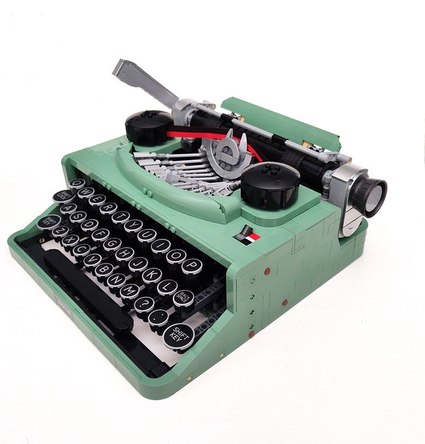 LEGO Ideas Typewriter (21327)