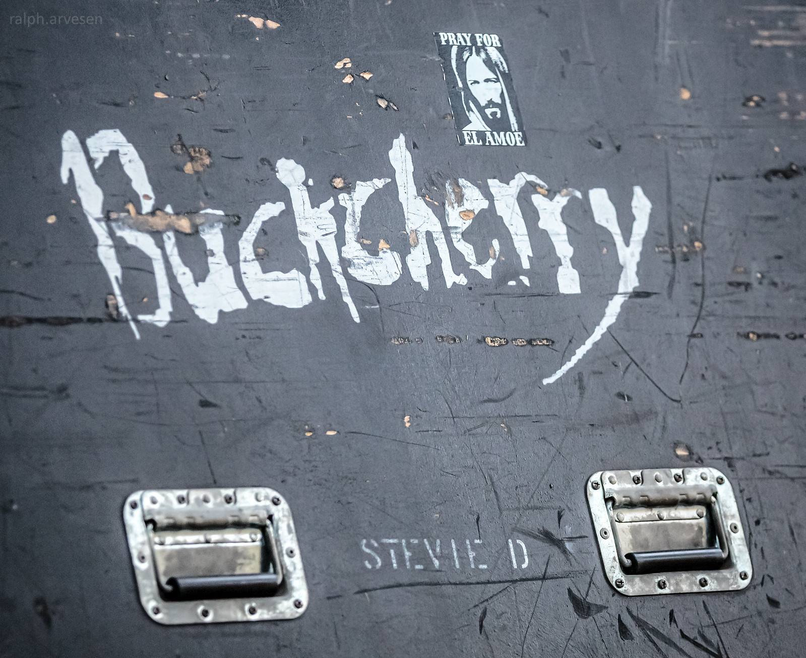 Buckcherry | Texas Review | Ralph Arvesen
