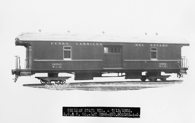 ¿cómo eran los trenes que corrian hacia el norte del país?  Coche Correo y Equipaje de los FERRO CARRILES DEL ESTADO 1922
