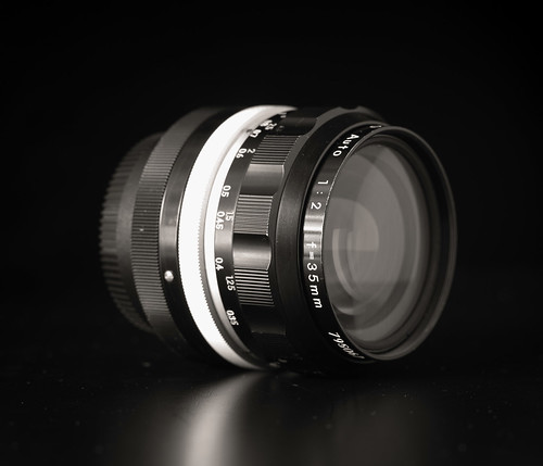 Lens Stories ~Nikon Nikkor-O 35mm f/2