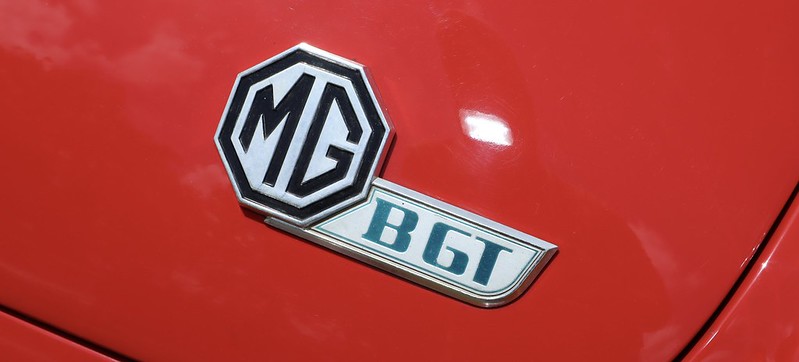 MG/B-GT - Château de la Fontaine aux Cossons (91) 51260572145_b64161b10f_c