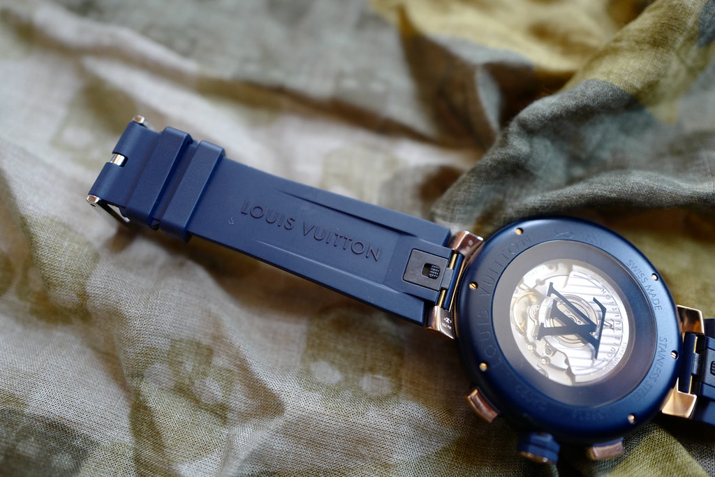 ルイ・ヴィトンの腕時計「タンブール」のベルトを交換した！キャンバス 