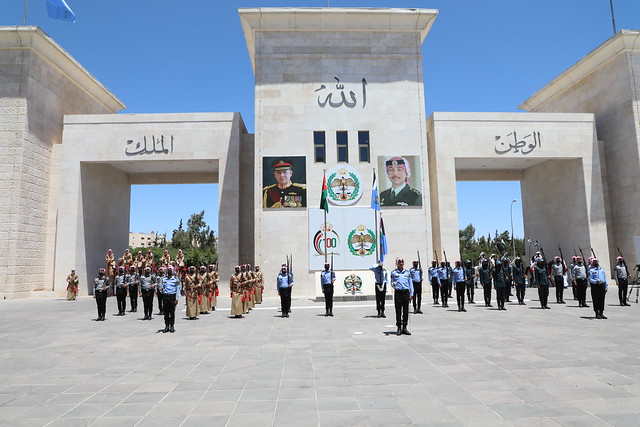 جلالة الملك عبدالله الثاني، القائد الأعلى للقوات المسلحة، يزور مديرية الأمن العام