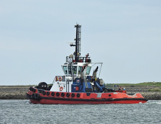 Nobleman - Tug off South Shields