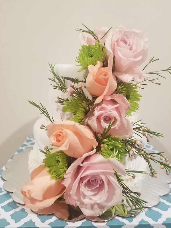 Cake by Lyly's Sweet Creations