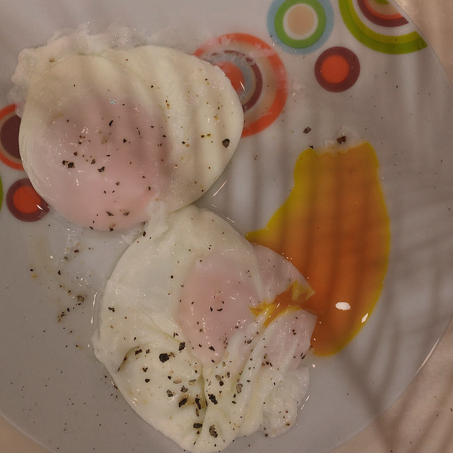 Perfect poached egg

