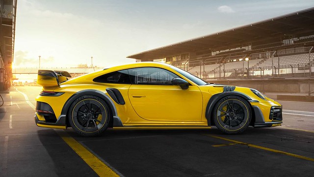 techart-gtstreet-r-porsche-911-side-view