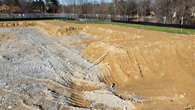 Demolition of North Creek pool [14]