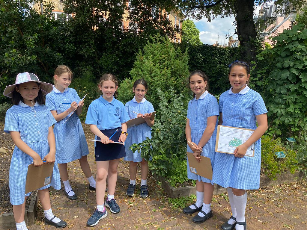 Year 5 Trip to Chelsea Physic Garden (6)
