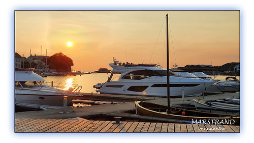 1 of 6 new for my album Marstrand. (5) by andanthe andanthe, 1 of 6 new for my album Marstrand. Take a look !
Marstrand is a seaside locality on the Swedish we