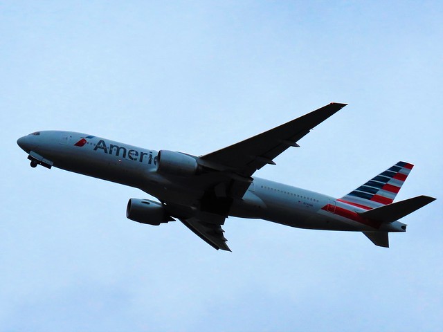 American 155, Boeing 777-223ER (N799AN) LHR To Seattle, Departing Heathrow