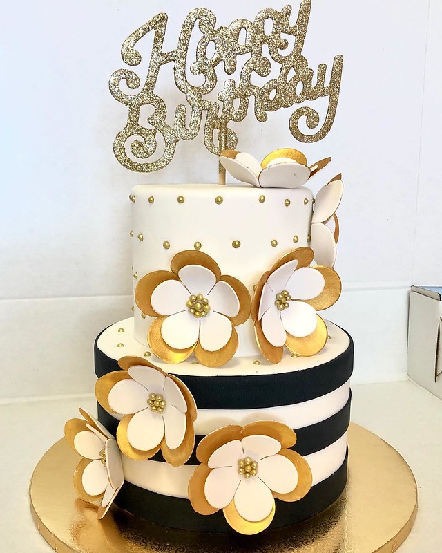 Cake by Nancy's Cake Designs